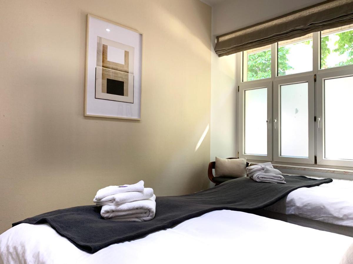 Cosy, Spacious, And Central Berlin Extérieur photo